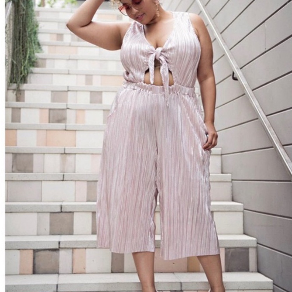Premme brand baby pink metallic jumpsuit size 2x!